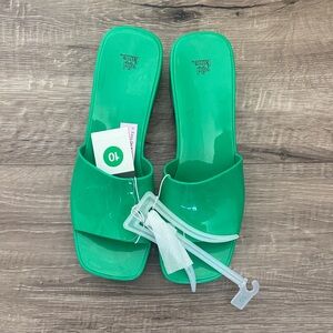 Wild Fable Vibrant Green Slide Sandals